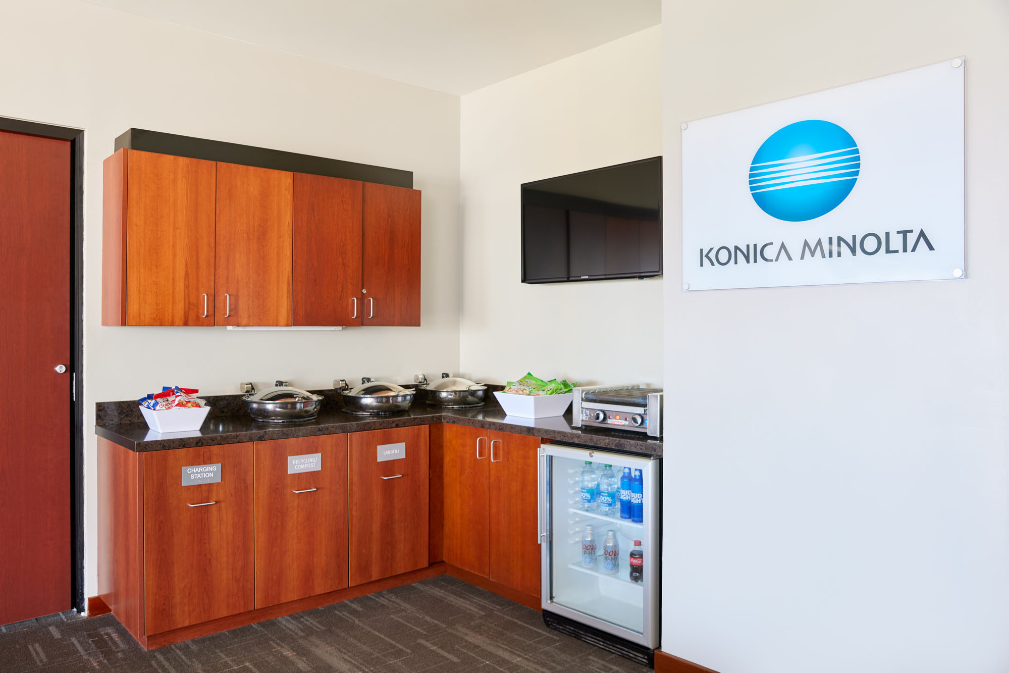 Konica Minolta Hub Interior