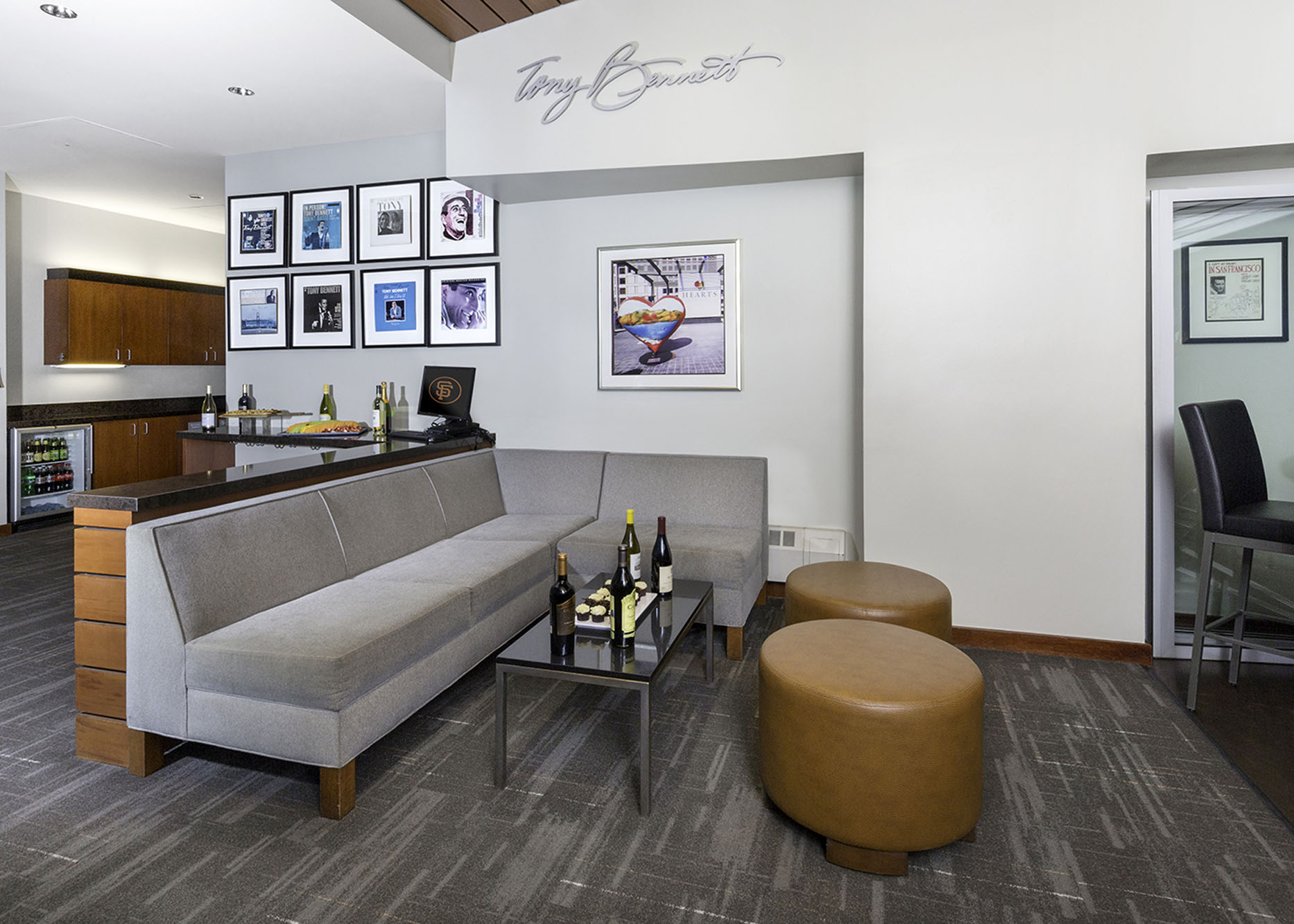 Tony Bennett Suite Interior