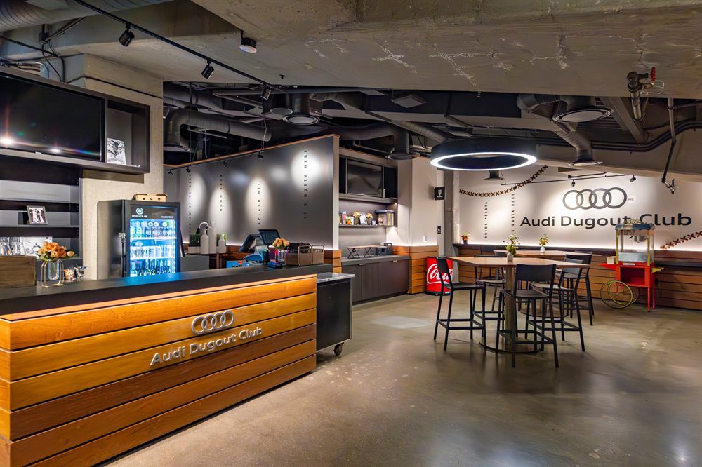Premium Access at Oracle Park